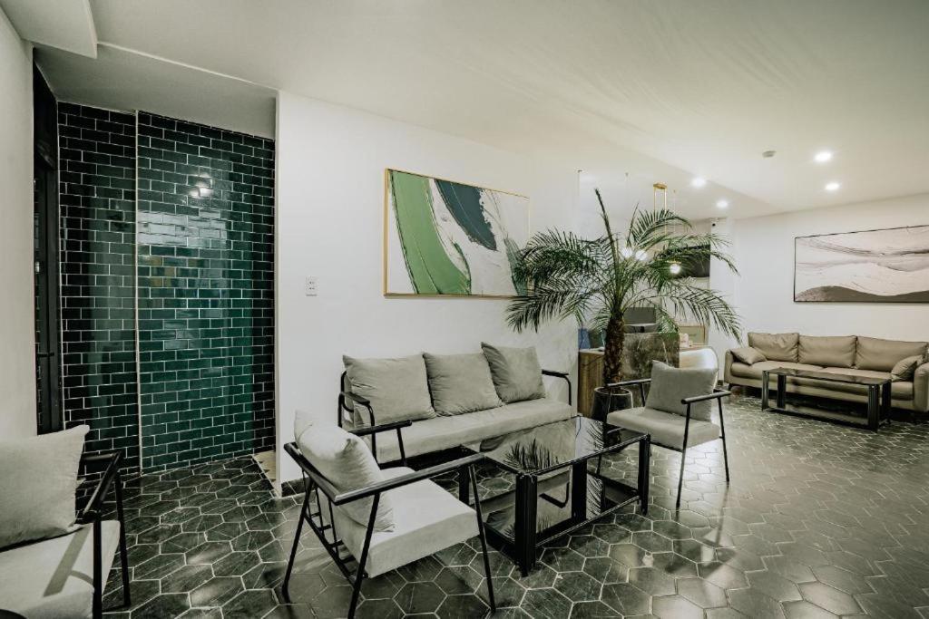 Mint - 22 Do Quang Dau, Q1 - By Bay Luxury Căn hộ *